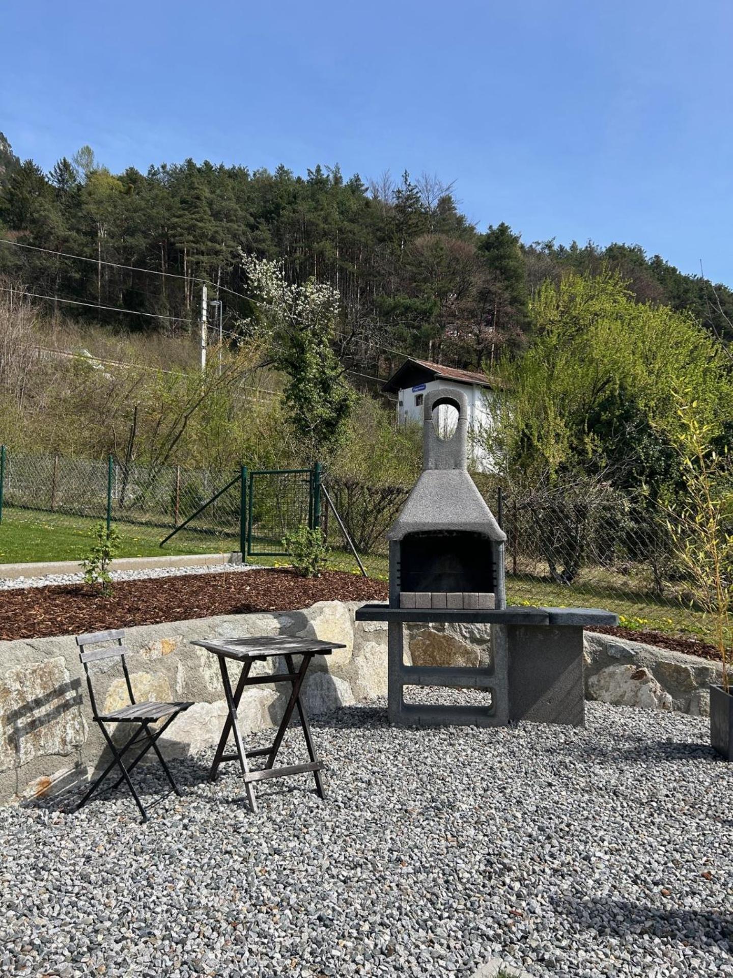 Wohnung Mit Garten Und Panoramablick In Innsbruck Eksteriør billede